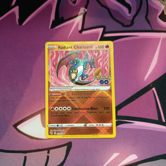 Strahlendes Glurak Pokemon Go Near Mint